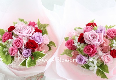 プリザーブドフラワーのご両親贈呈用の花束　ピンク＆レッド＆ラベンダー